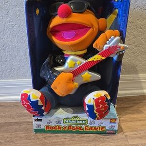 Sesame Street Rock & Roll Ernie Toy